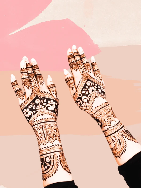 Radiant front hand simple mehndi design that stands out